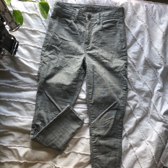 AE Hi-Rise Black & White Plaid Jegging - Picture 3 of 8